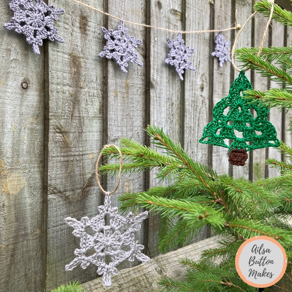 Set of 3 crocheted decorations