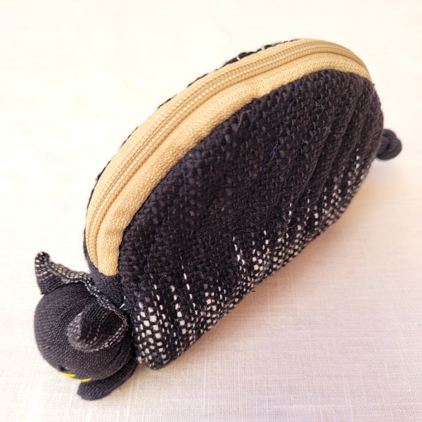 "Meow Meow" little pussy cat, cute as a box of kittens, the number one cat purse of all times