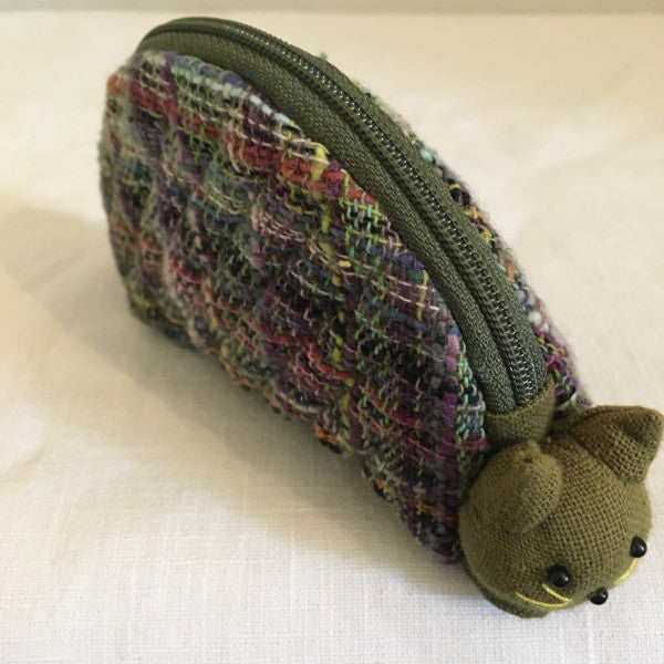 "Meow Meow" little pussy cat, cute as a box of kittens, the number one cat purse of all times