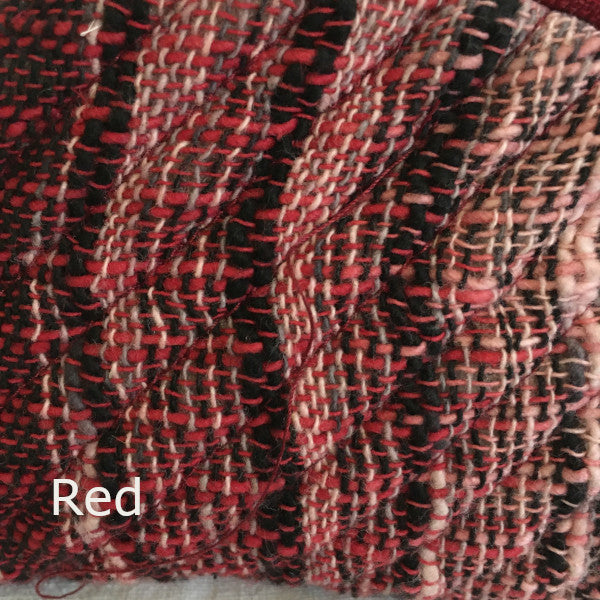 "Meow Meow" little pussy cat, cute as a box of kittens, the number one cat purse of all times