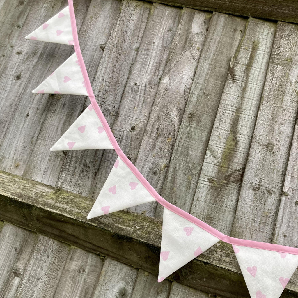100% cotton, handmade Heart bunting in gorgeous pink and white!